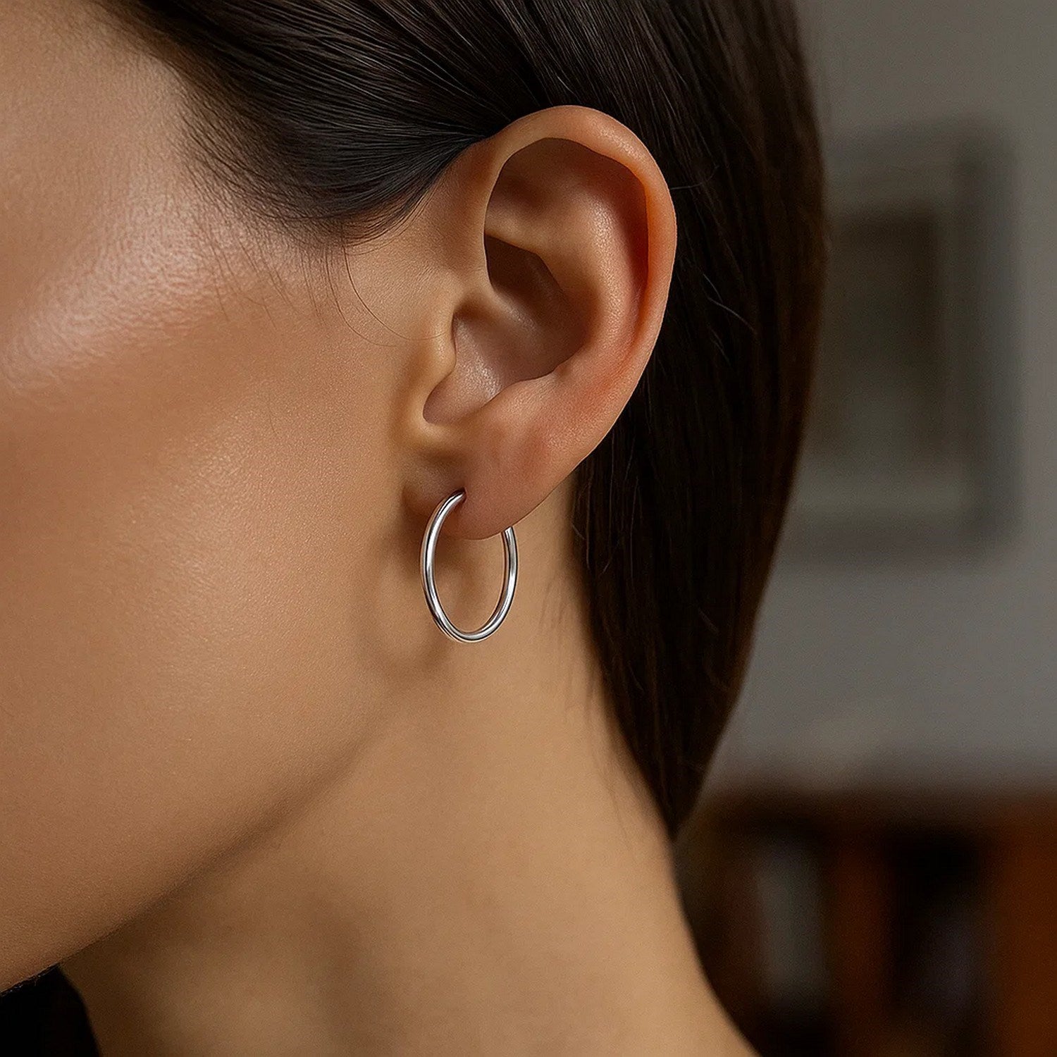 14k White Gold Polished Hoop Earrings (2x20mm)