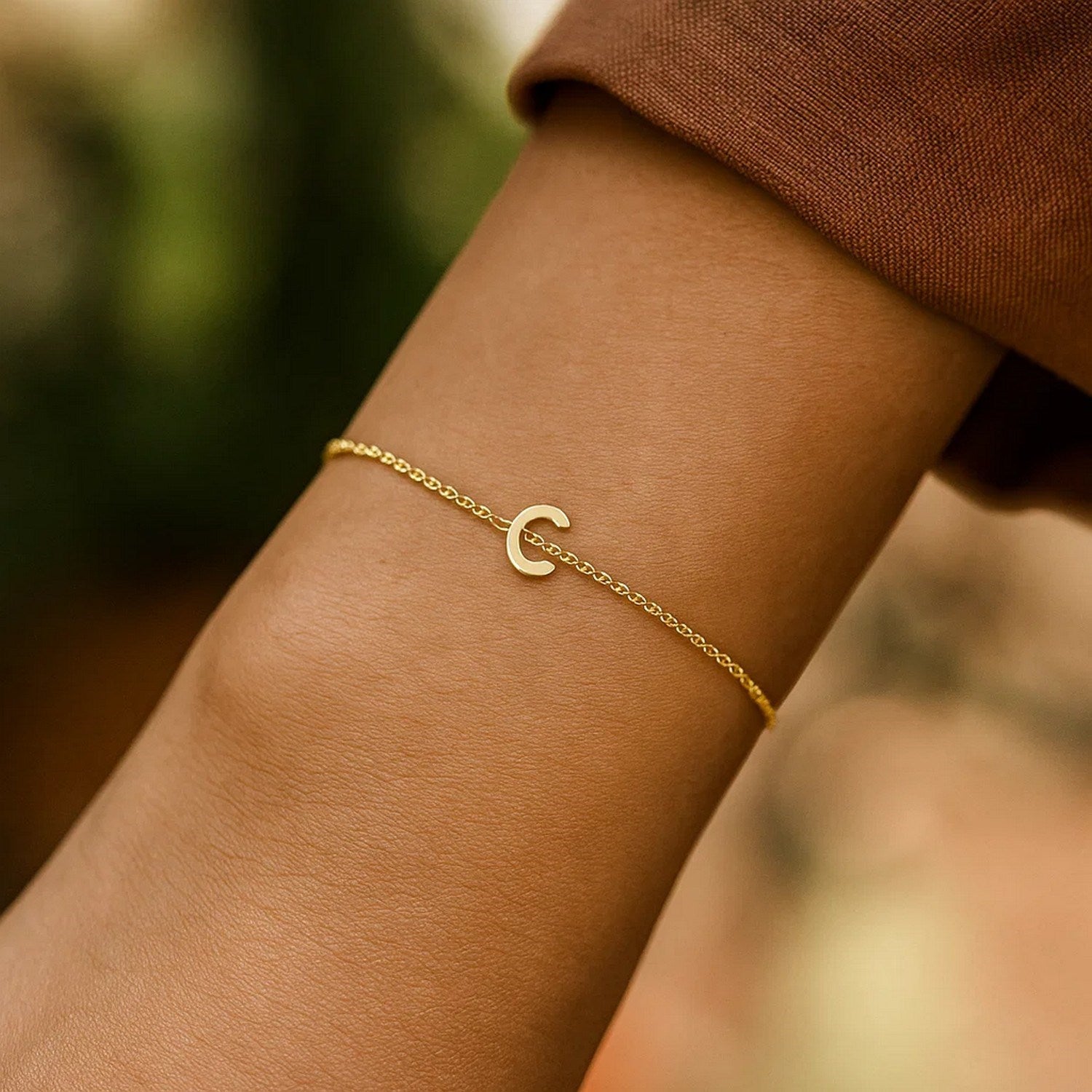 14K Yellow Gold Mini Initial C Bracelet