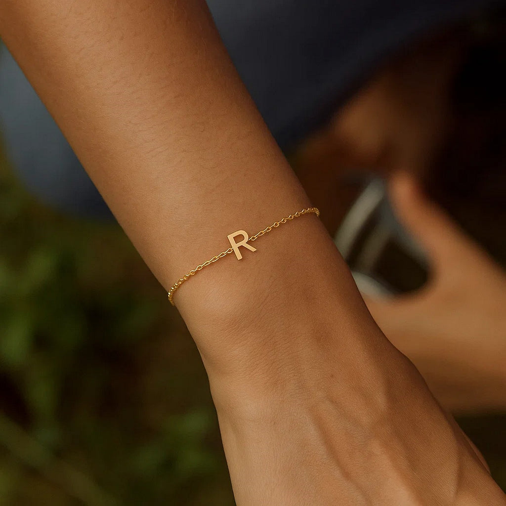 14K Yellow Gold Mini Initial R Bracelet